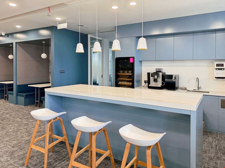 Regus - Aircargo Businesspark