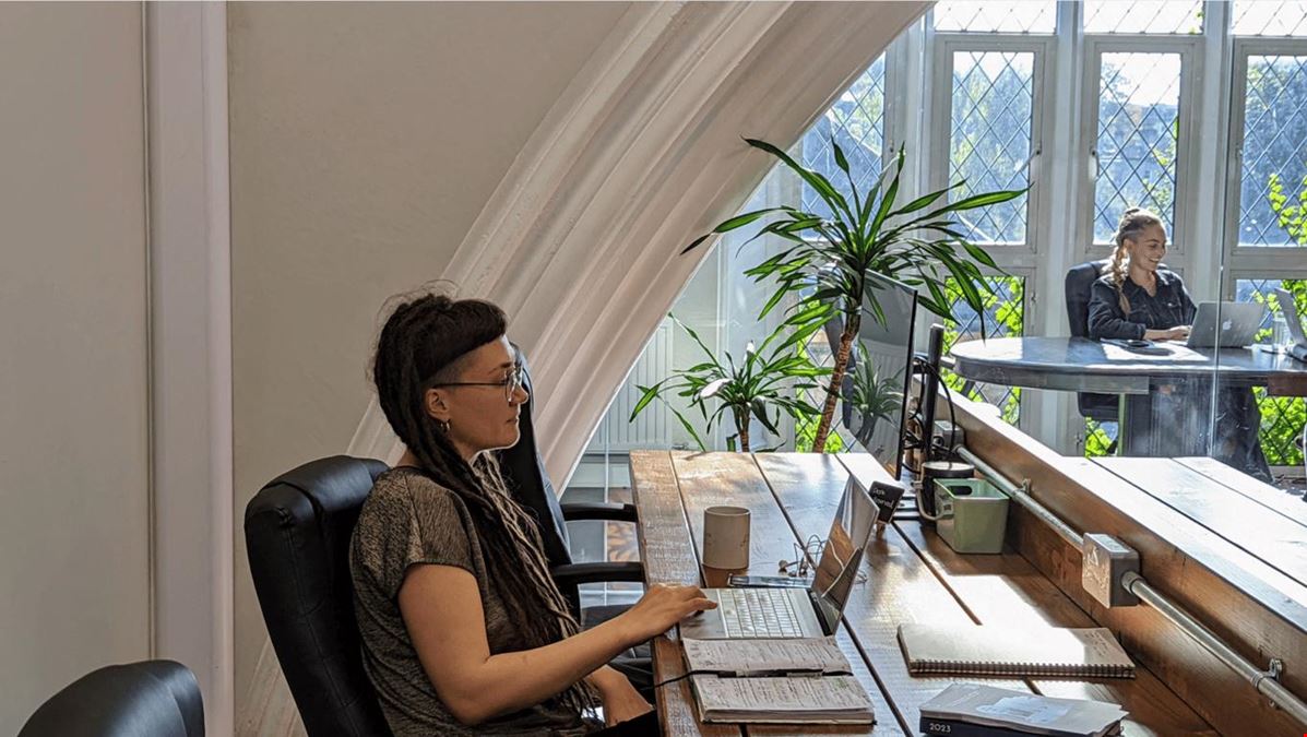 Future Leap - Clifton