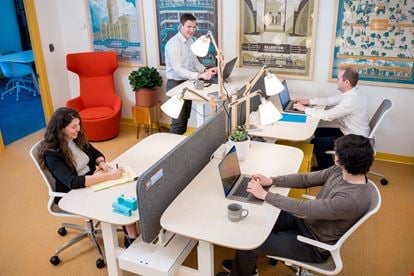 Preview of Lodgic Coworking Office space for Rent in Champaign