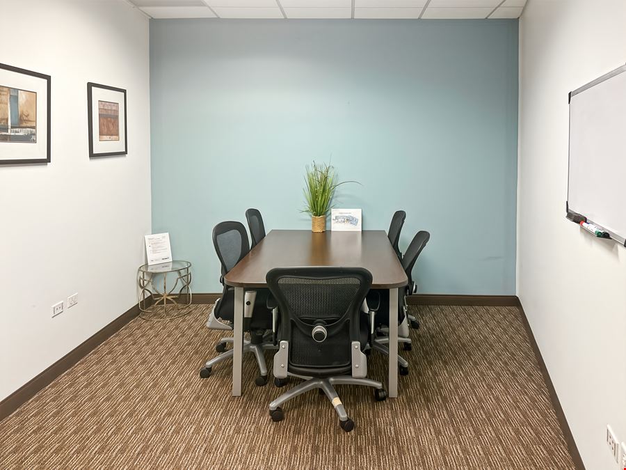 Regus - Lake Forest – Landmark Conway Farms
