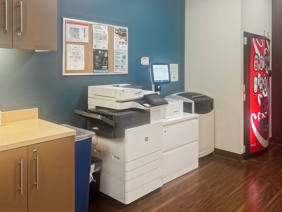 La Terraza Corporate Plaza