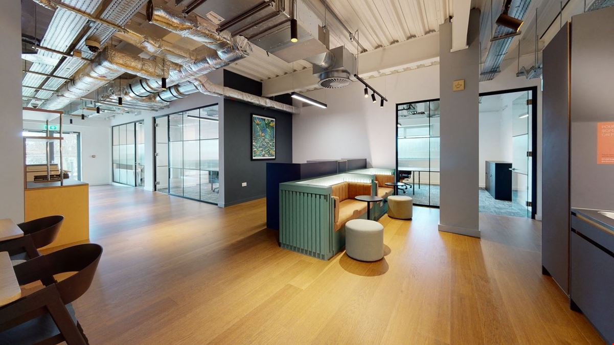 Clockwise - Cheltenham