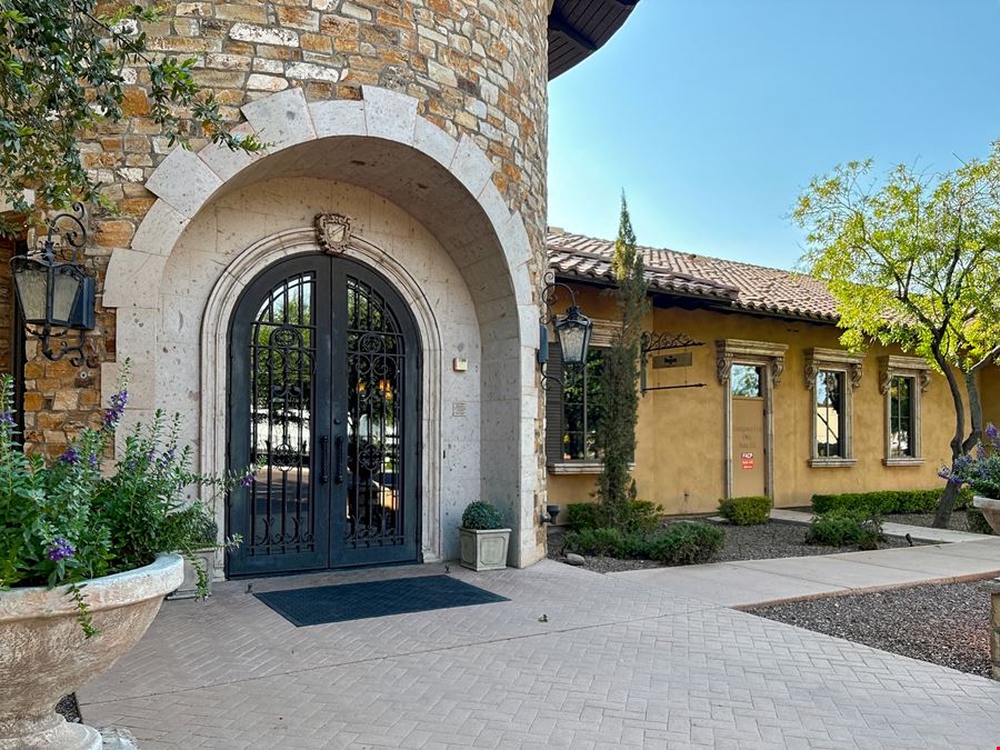 AZ, Gilbert - W Elliot Rd