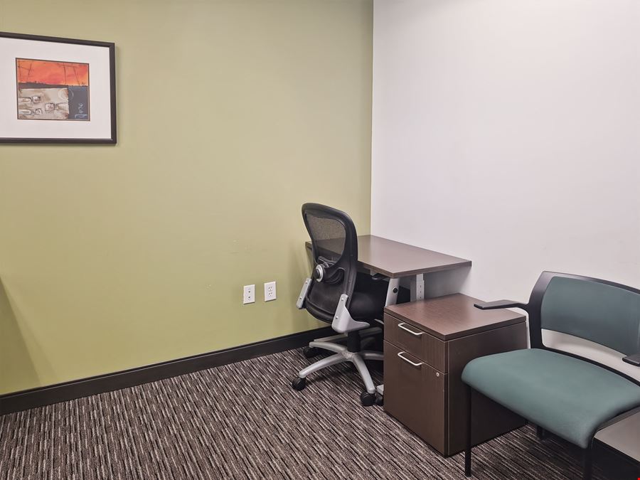 Regus - Louisville - Ormsby III Forest Green