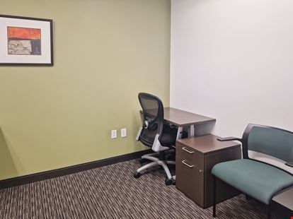 Regus - Louisville - Ormsby III Forest Green