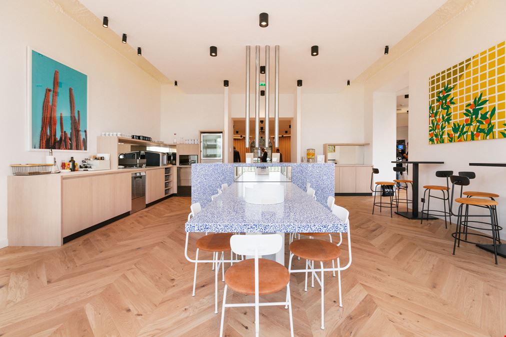 92 Av. des Champs-Élysées