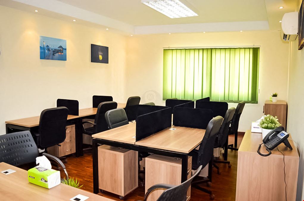 Makanak Office Space - Sheraton Education