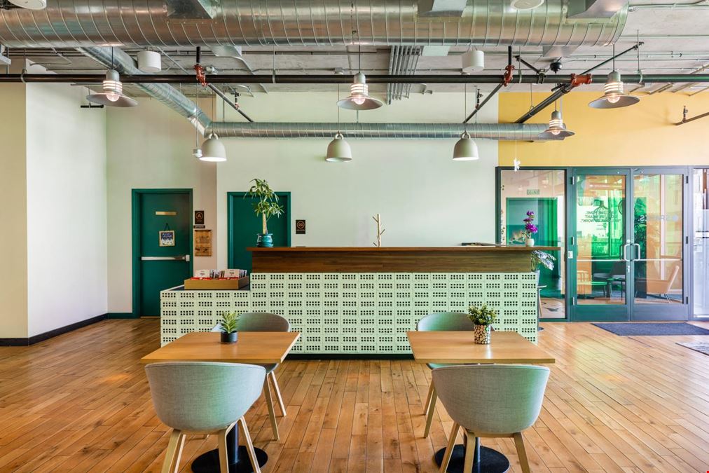 CA, West Hollywood - Spaces La Brea