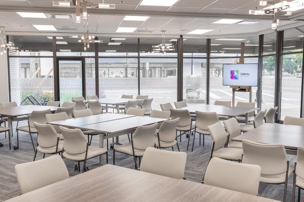 The Main Event Room & Lounge