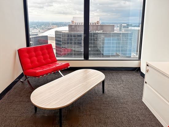 LA, New Orleans - Energy Centre Building