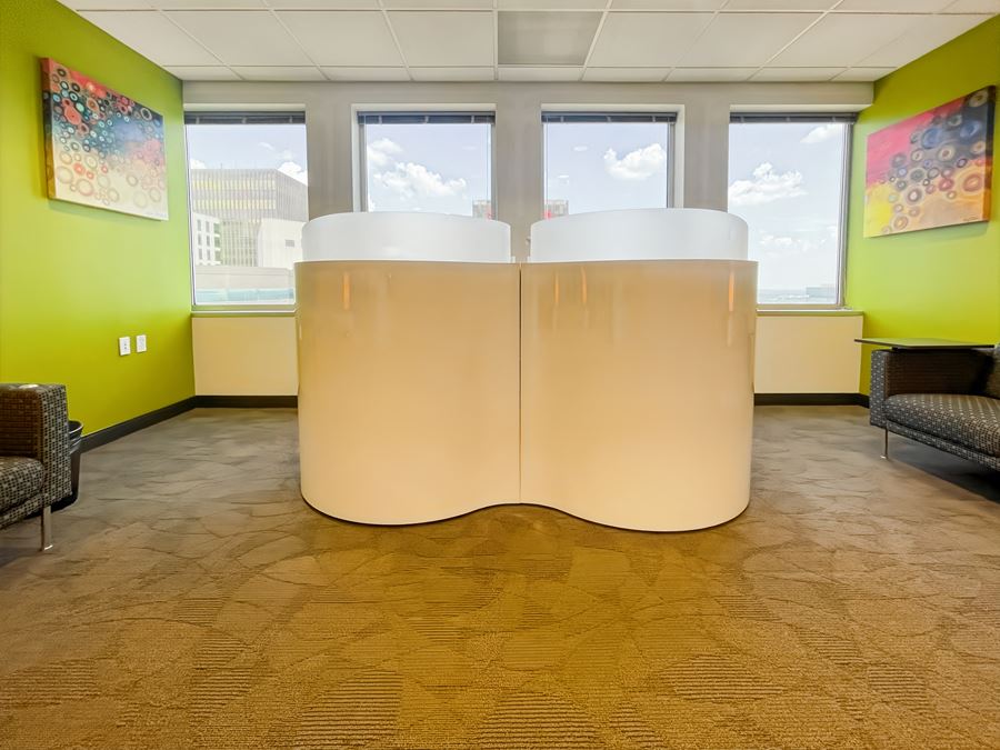 TX, Dallas - Downtown Republic Center