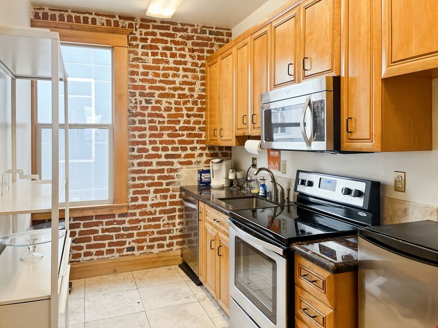 CA, Bakersfield - Eye St.