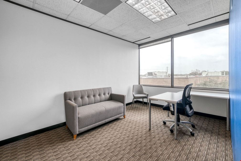 Regus - Chardon - 7th Ave