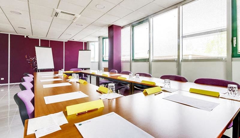 Business Center Saint Genis Pouilly