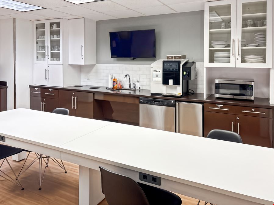 Regus - Frisco - Square