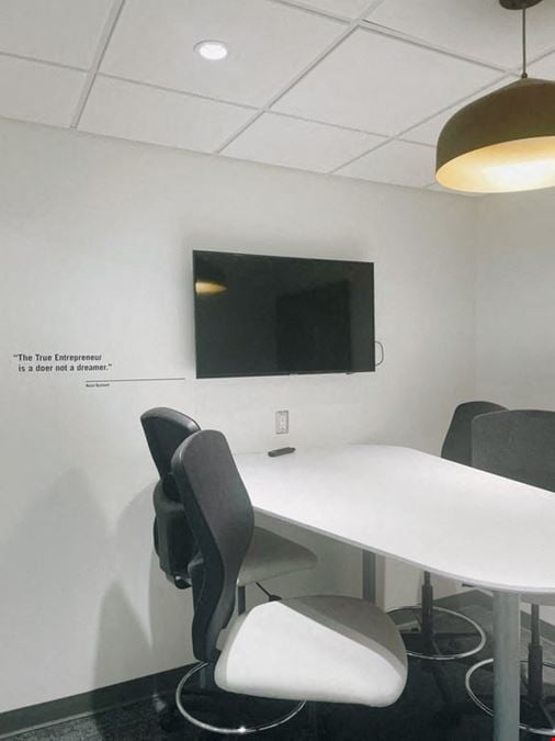 Learn - Meeting Room
