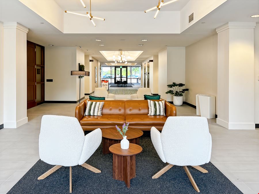 MN, Edina - Grandview Square