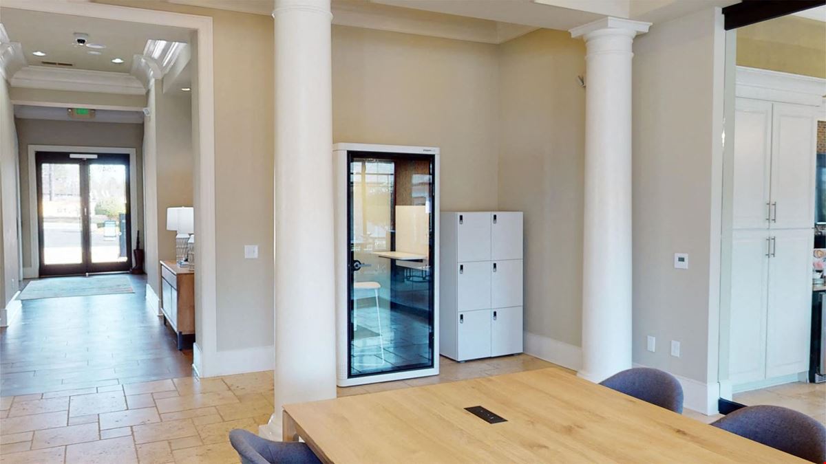 Apt CoWork at Heights at Meridian