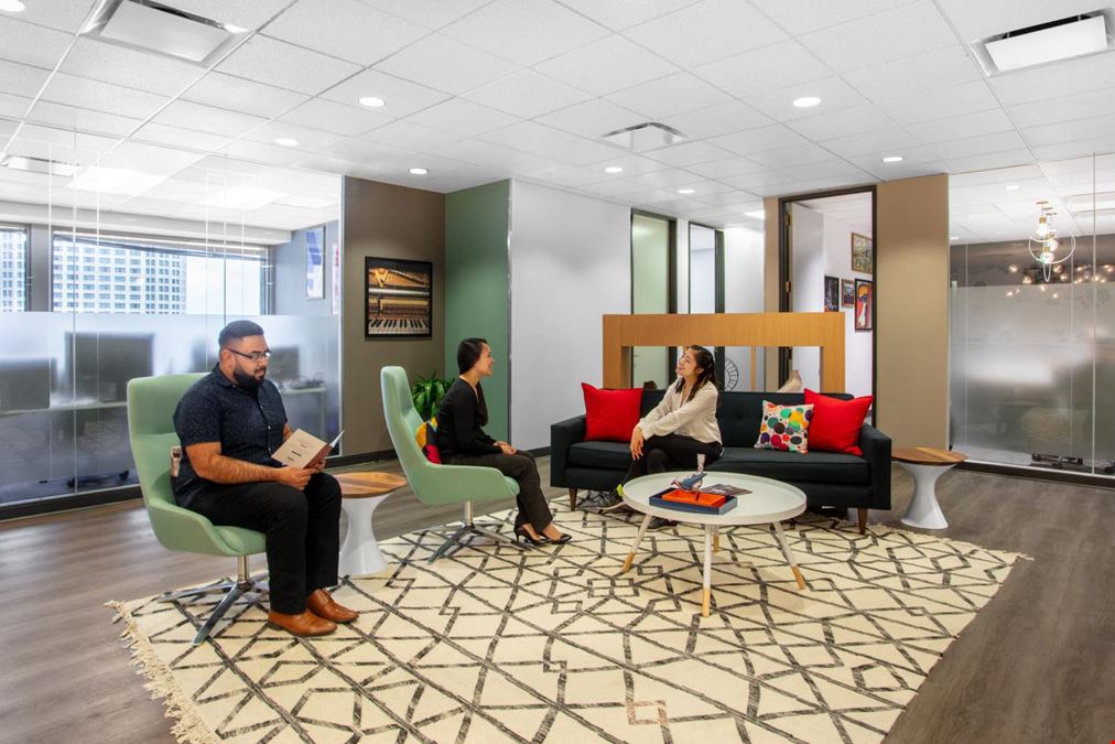 IL, Chicago - 401 North Michigan