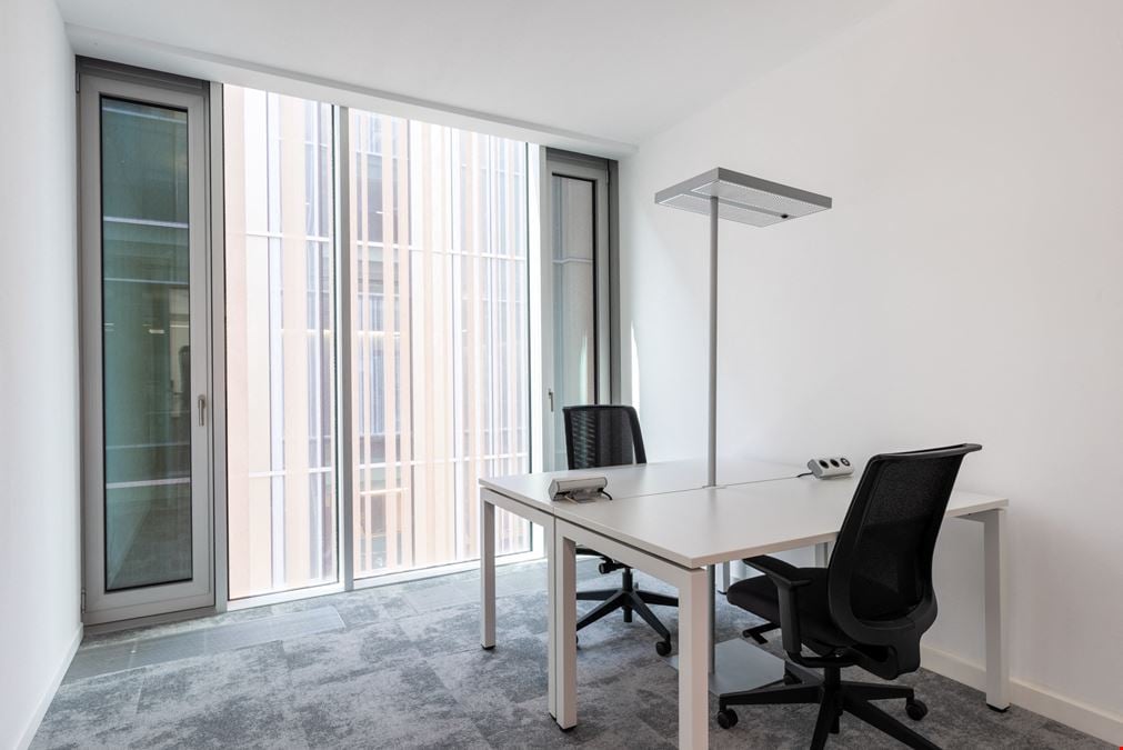 Regus - Vista - Main Street