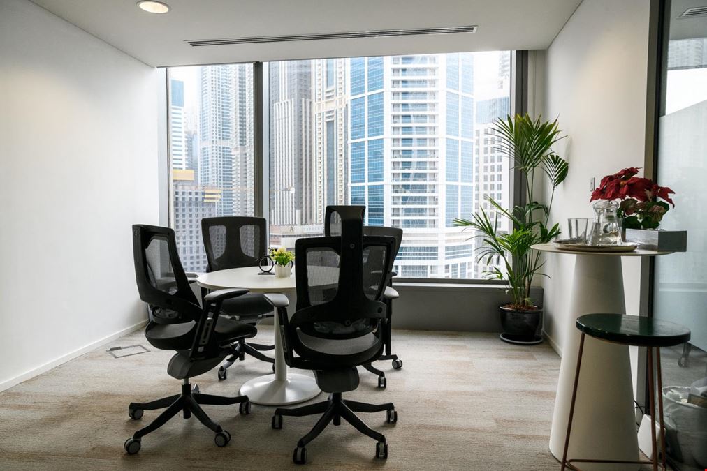 One Business Centre - Media One Hotel