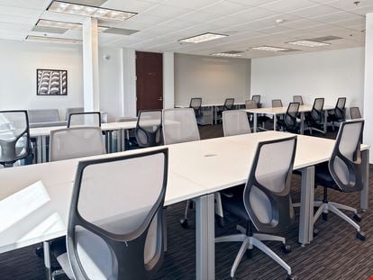 Regus - Redwood City - Twin Dolphin Drive