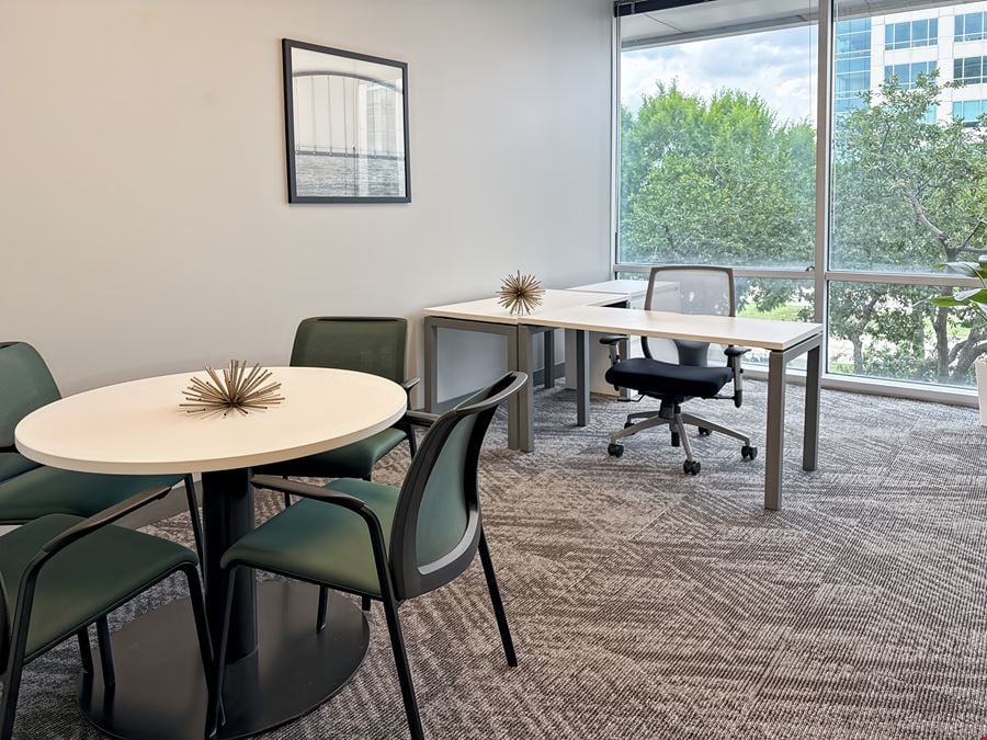 Regus - Plano - Legacy Town Center