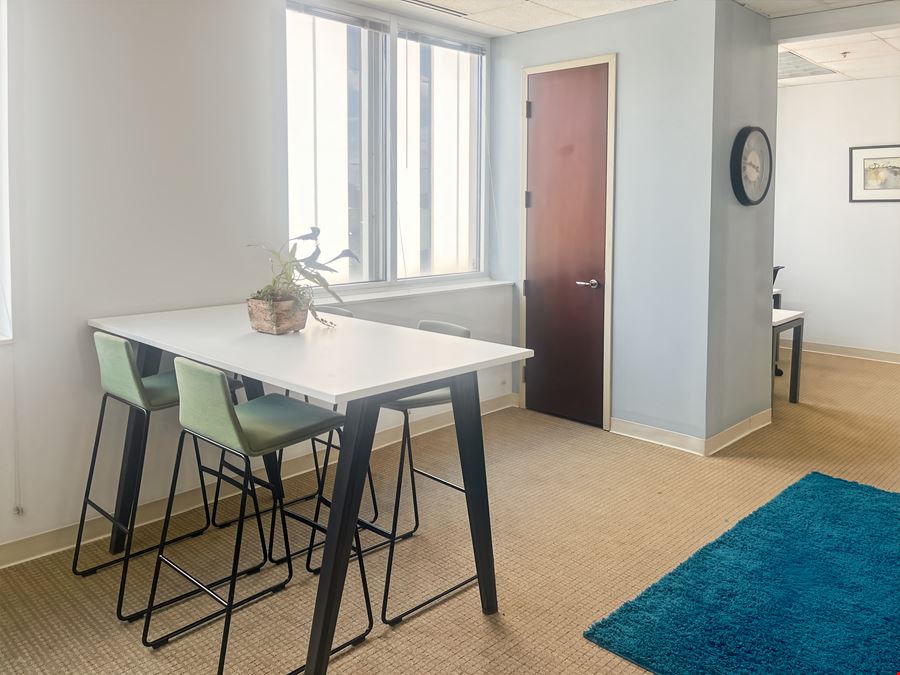 NC, Charlotte - Southpark Fairview