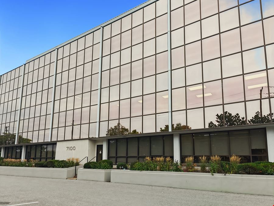 ON, Markham - Woodbine Ave