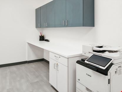 Regus - Oklahoma City - W Reno Ave