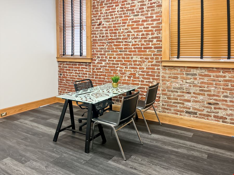 CA, Bakersfield - Eye St.