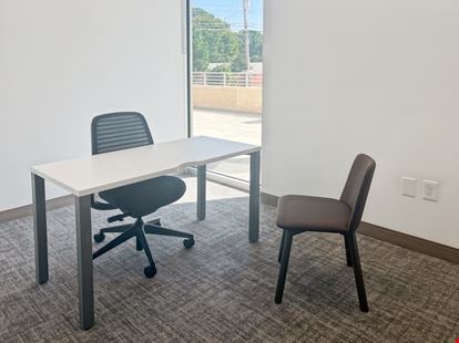 Regus - Charlotte- E Independence