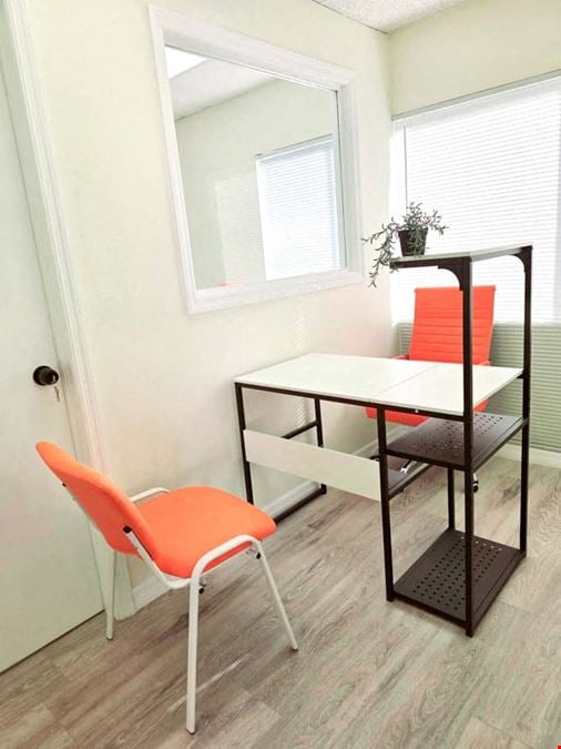Single Private Office #104 – No Glass. Real Privacy. Maximum Focus.
