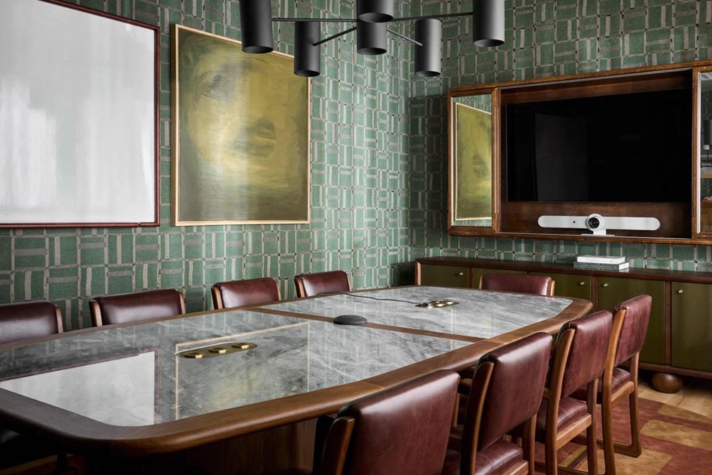 Knickerbocker Room