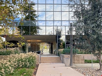 CA, Newport Beach - 5000 Birch Street