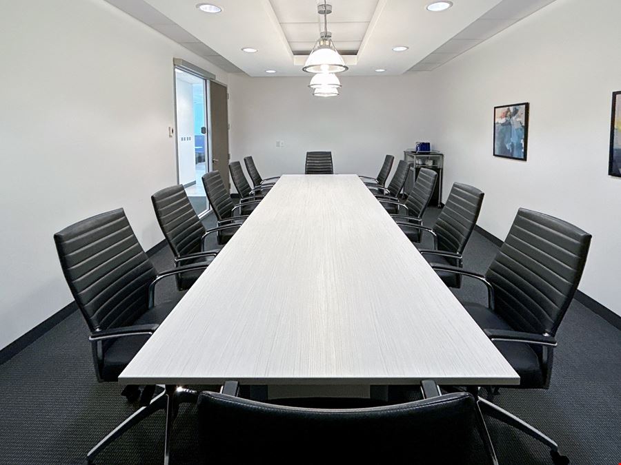 Regus - Toronto - Waterpark Place