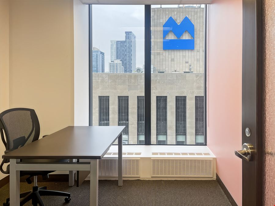 QC, Montreal - Place d'Armes