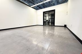 Warehouse Showroom - XLarge