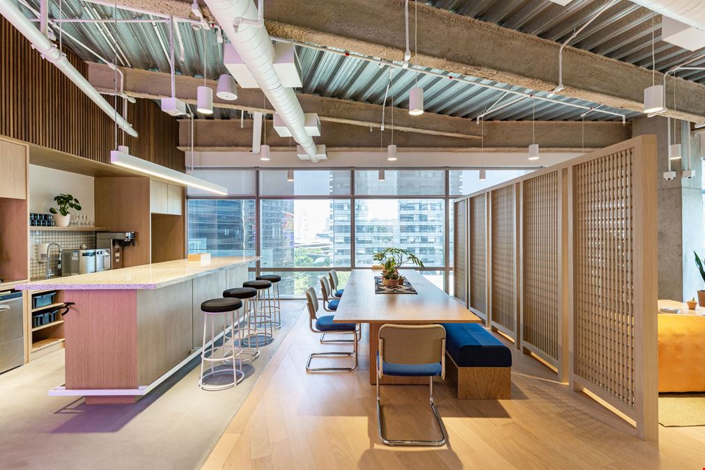 Nações Unidas 14261 - Torre A