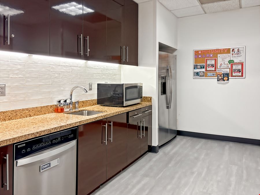 Regus - Portland - Sixth & Main