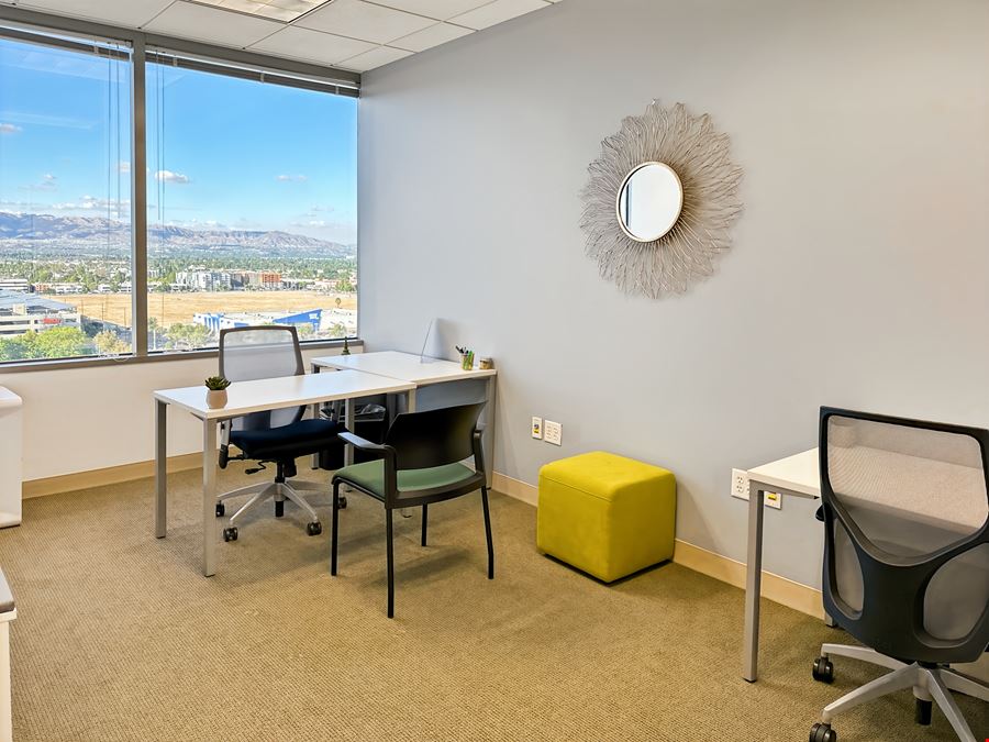 CA, Woodland Hills - Warner Center