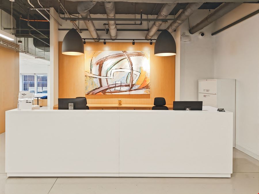 ON, Toronto - Exchange Tower