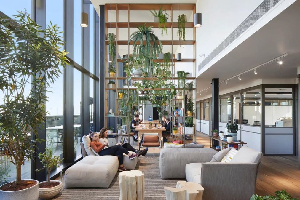 Fora - Shoreditch - Great Eastern Street