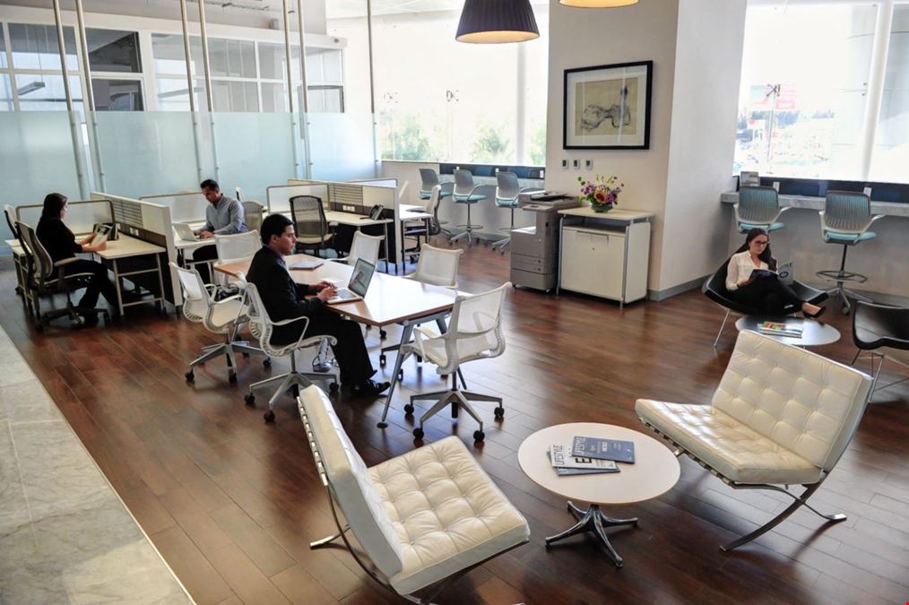 IOS OFFICES - Andares Corporativo Patria