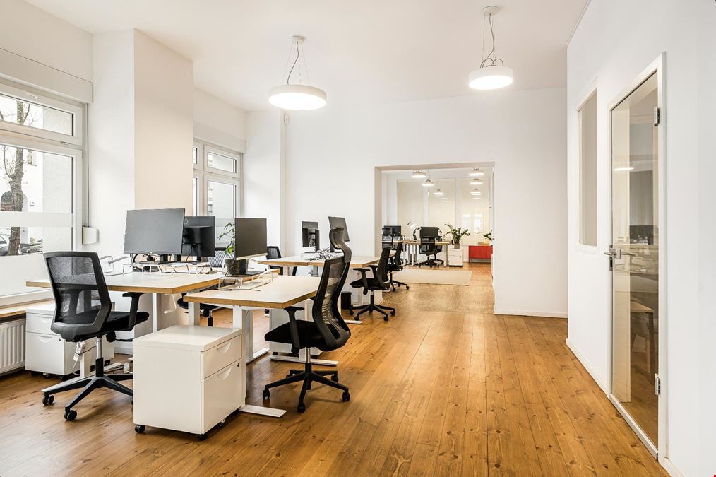 THE GATE BERLIN - Schröder 1