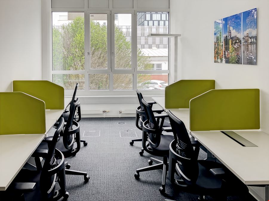 Regus - Business Park