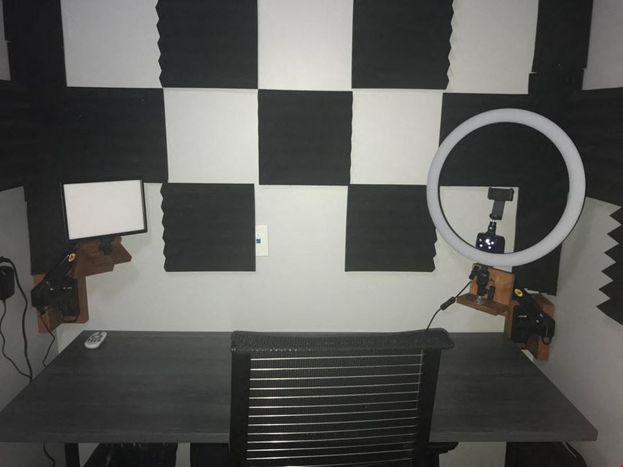Podcast Room