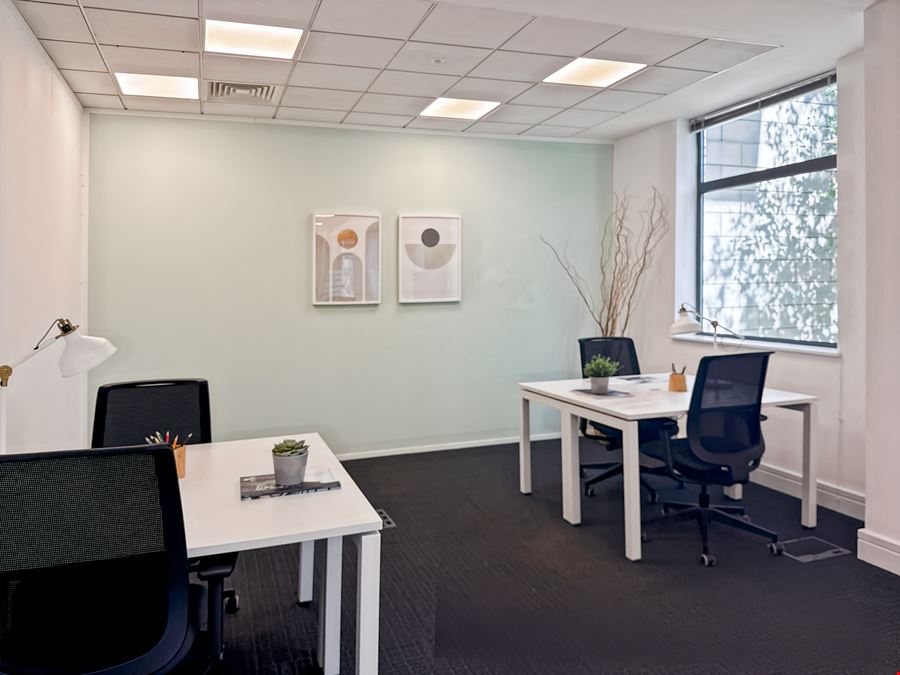 Regus - Frimley Road