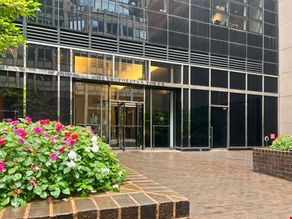 NY, New York - Met Tower