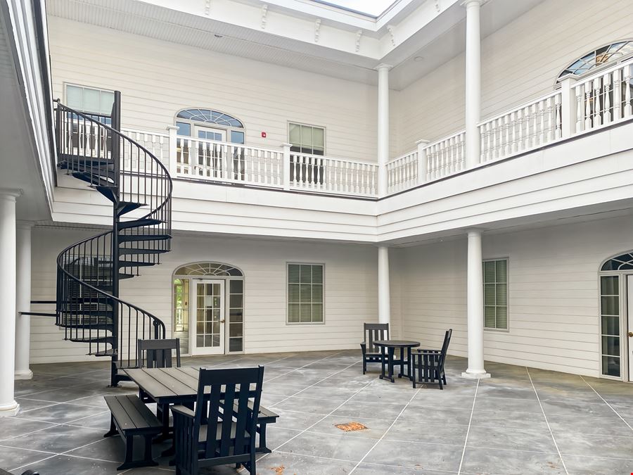 NC, Bermuda Run - York Way